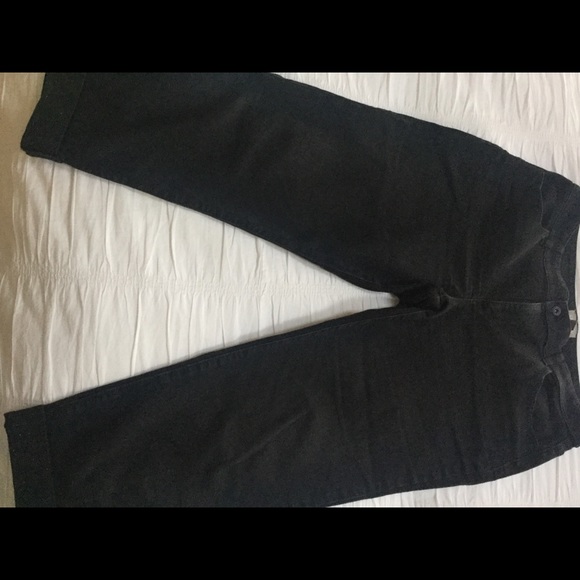 Jeans - Picture 3 of 4